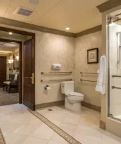 salle de bain accessible PMR